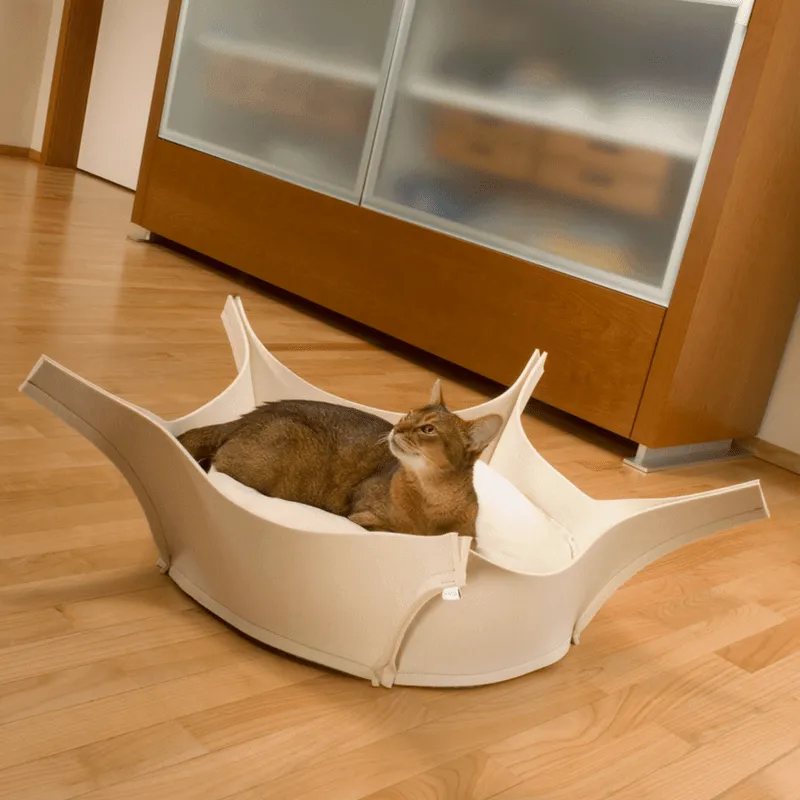 Harry Orthopedic Pet Bed - Cream Felt