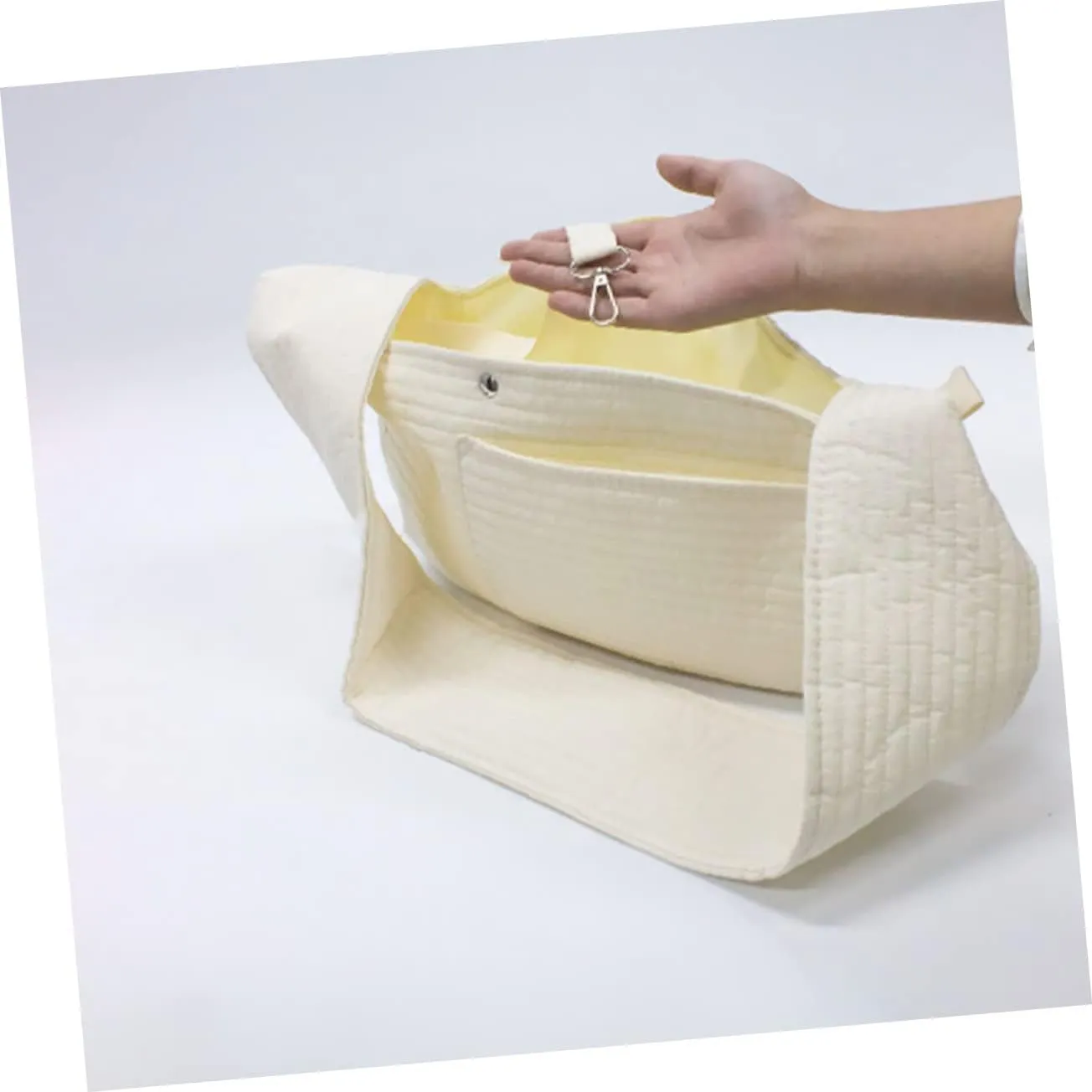 Puppy Carrier Canvas Bag Breathable Cross-Body Kitten Container for Outdoor Travel Shoulder Strap for Convenient Pet Carrying